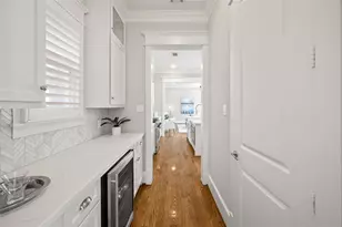 1003 E 25th St, Houston, TX 77009 - Photo 9