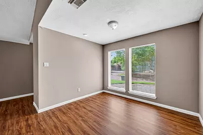 9506 Hendon Lane, Houston, TX 77036 - Photo 15