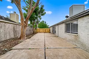 9506 Hendon Ln, Houston, TX 77036 - Photo 47