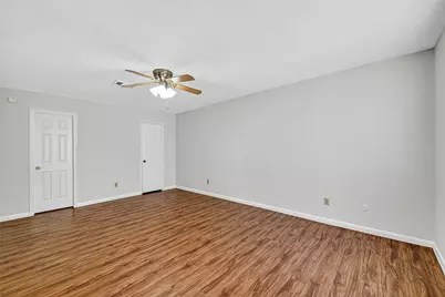 9506 Hendon Lane, Houston, TX 77036 - Photo 37