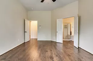 7914 Sinfonia Dr, Houston, TX 77040 - Photo 13