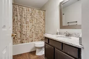 7914 Sinfonia Dr, Houston, TX 77040 - Photo 19