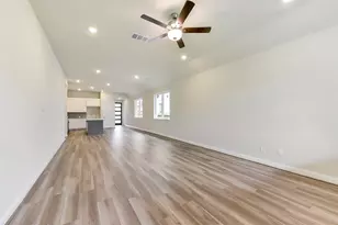 16323 Placid Strm St, Conroe, TX 77302 - Photo 7