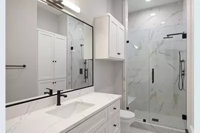 2046 Macarthur Street, Houston, TX 77030 - Photo 31