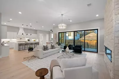 2046 Macarthur Street, Houston, TX 77030 - Photo 7