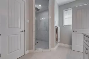 3711 Linkview Dr, Houston, TX 77025 - Photo 23