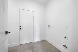 125 N Sidney St, Houston, TX 77003 - Photo 19
