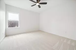 125 N Sidney St, Houston, TX 77003 - Photo 29