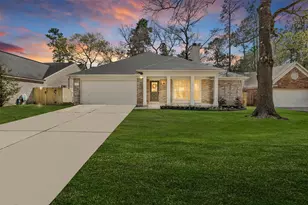 7 Amber Fire Pl, The Woodlands, TX 77381 - Photo 1