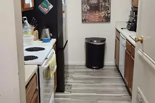 4001 Tanglewilde St, Houston, TX 77063 - Photo 5