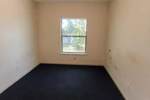 7612 E Magnolia St, Houston, TX 77012 - Photo 7