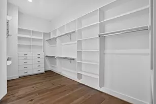 2010 Hewitt Dr, Houston, TX 77018 - Photo 23