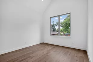 2010 Hewitt Dr, Houston, TX 77018 - Photo 39