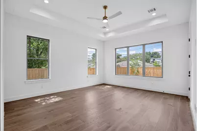 2010 Hewitt Drive, Houston, TX 77018 - Photo 17