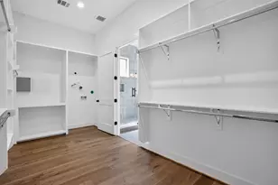 2010 Hewitt Dr, Houston, TX 77018 - Photo 23