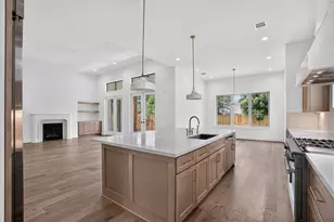 2010 Hewitt Dr, Houston, TX 77018 - Photo 15