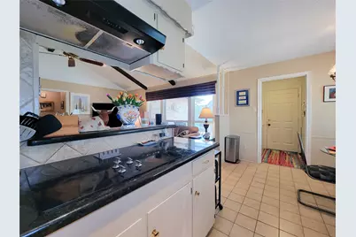 12322 Vanderheath Drive, Houston, TX 77031 - Photo 9