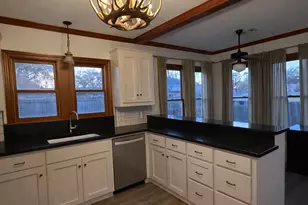 403 4th St, Humble, TX 77338 - Photo 5