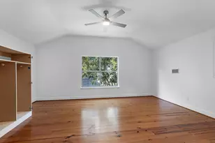 3210 Elmridge St, Houston, TX 77025 - Photo 23