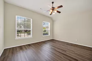 6826 Sorrelwood Ln, Sugar Land, TX 77479 - Photo 31