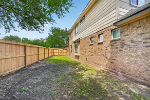 6826 Sorrelwood Ln, Sugar Land, TX 77479 - Photo 49