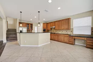 6826 Sorrelwood Ln, Sugar Land, TX 77479 - Photo 13