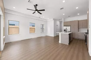 2804 Peacock Grn Wy, Houston, TX 77047 - Photo 25