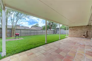 3046 Wagon Trail Dr, Sugar Land, TX 77479 - Photo 49