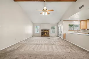15330 Bratten Ln, Houston, TX 77598 - Photo 13