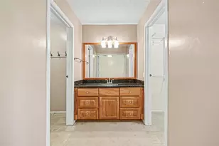 15330 Bratten Ln, Houston, TX 77598 - Photo 15