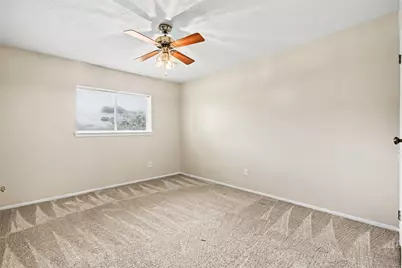 15330 Bratten Lane, Houston, TX 77598 - Photo 17