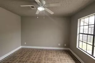 3804 Cedar Hill Ln, Houston, TX 77093 - Photo 11