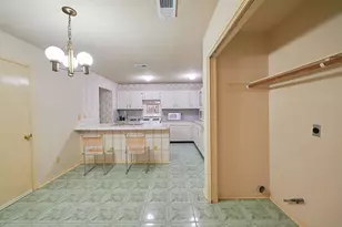 14026 Carrigan Pl, Houston, TX 77083 - Photo 5