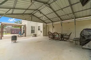 746 E Lake Dr, Livingston, TX 77351 - Photo 39