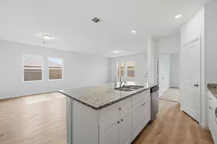 13502 Harefield Holw Trl, Houston, TX 77049 - Photo 17