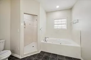 216 Rue Orleans St, Baytown, TX 77520 - Photo 23