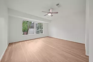 45 N Lakeridge Cir, The Woodlands, TX 77381 - Photo 33