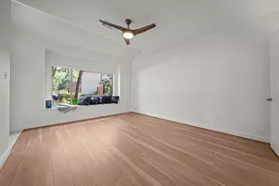 45 N Lakeridge Cir, The Woodlands, TX 77381 - Photo 19