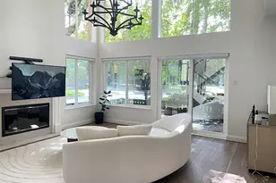 45 N Lakeridge Cir, The Woodlands, TX 77381 - Photo 15