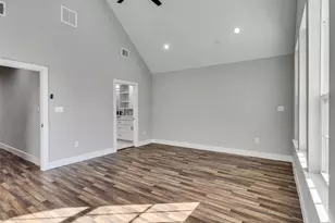 235 Hahlo St, Houston, TX 77020 - Photo 11