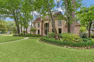 2519 Golden Pond Dr, Kingwood, TX 77345 - Photo 3