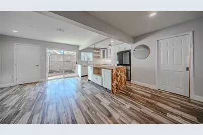 764 Worthshire Street, Houston, TX 77008 - Photo 3