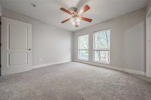 764 Worthshire St, Houston, TX 77008 - Photo 11