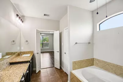 20922 Warwickshire Drive, Tomball, TX 77375 - Photo 35