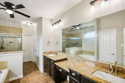 20922 Warwickshire Drive, Tomball, TX 77375 - Photo 33
