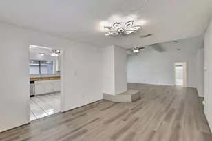 10302 Blue Oak Dr, Houston, TX 77065 - Photo 13