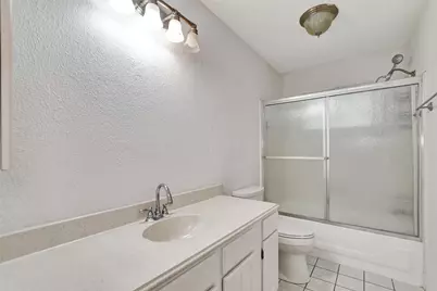 10302 Blue Oak Drive, Houston, TX 77065 - Photo 9