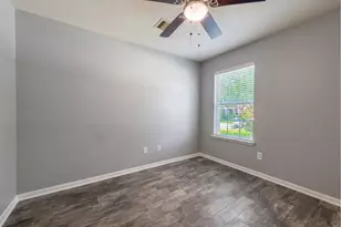 8102 Sanders Glen Ln, Humble, TX 77338 - Photo 9