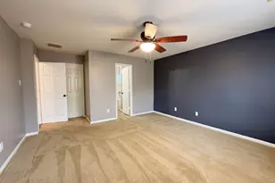 8102 Sanders Glen Ln, Humble, TX 77338 - Photo 11