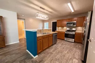 8102 Sanders Glen Ln, Humble, TX 77338 - Photo 7